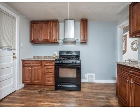 150 Powell Ave, Springfield, MA 01118 photo 4
