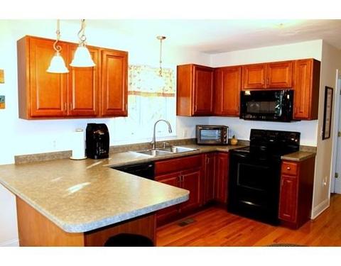 3 Juniper Ln, Dudley, MA 01571 photo 5