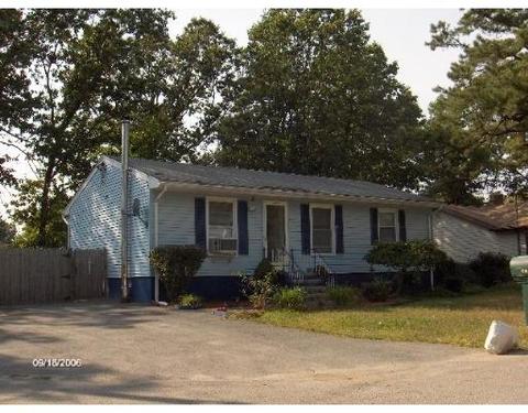 290 Gresham St, Springfield, MA 01119 photo 1