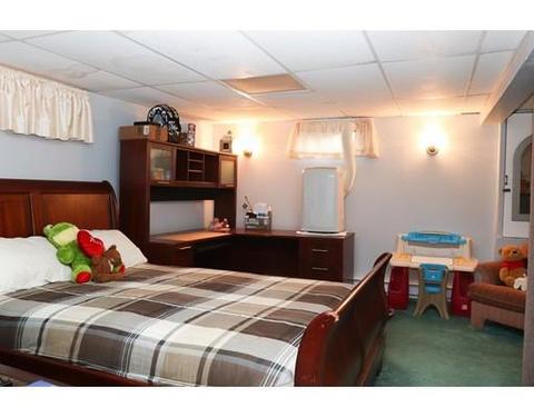 28 Southern Rd, Springfield, MA 01129 photo 9