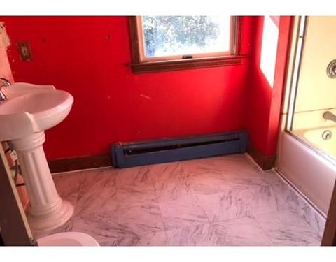 22 Frank St, Worcester, MA 01604 photo 10