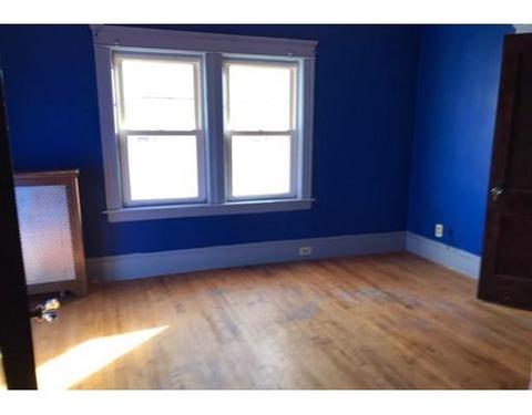 22 Frank St, Worcester, MA 01604 photo 8