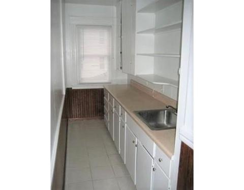 2 Bourne St, Worcester, MA 01606 photo 17