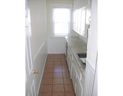 2 Bourne St, Worcester, MA 01606 photo 27