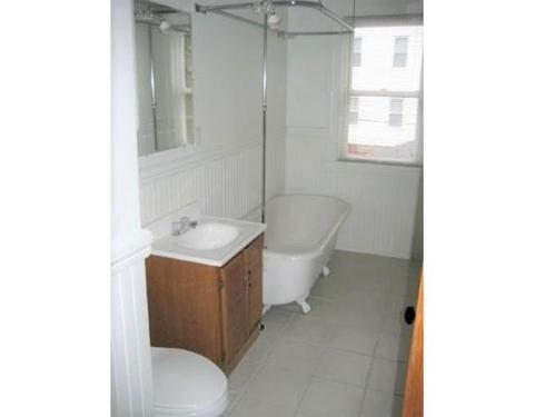 2 Bourne St, Worcester, MA 01606 photo 19