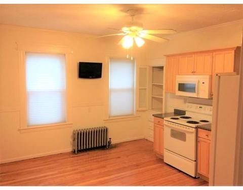 2 Bourne St, Worcester, MA 01606 photo 6