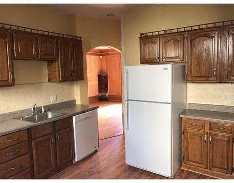 2 Trowbridge Rd, Worcester, MA 01609 photo 9