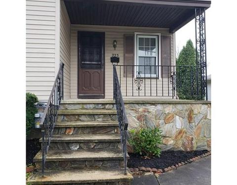223 Sprague St, Fall River, MA 02724 photo 3