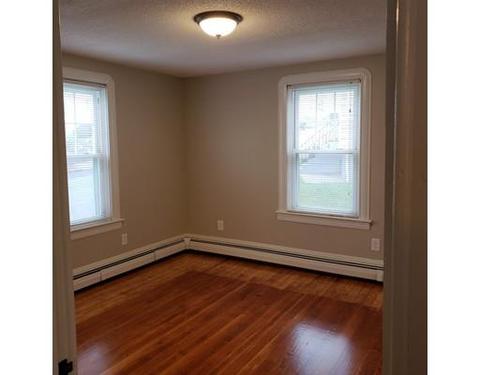 223 Sprague St, Fall River, MA 02724 photo 9