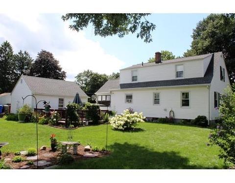 65 Prim Rose St, Springfield, MA 01151 photo 7