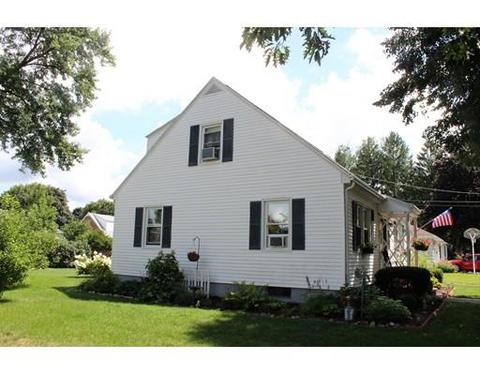 65 Prim Rose St, Springfield, MA 01151 photo 3