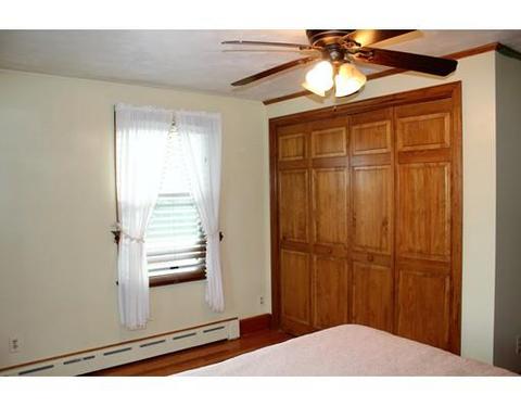 65 Prim Rose St, Springfield, MA 01151 photo 22