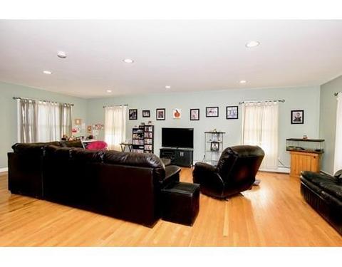 293 Caroline St, Fall River, MA 02721 photo 11