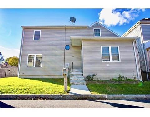 293 Caroline St, Fall River, MA 02721 photo 3
