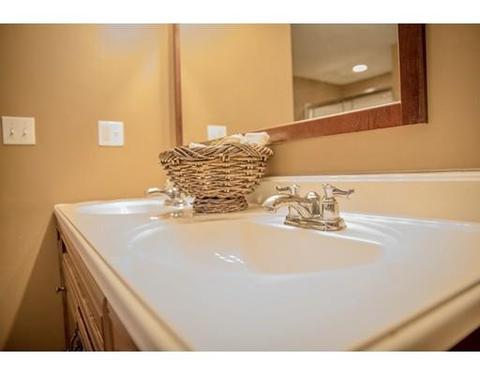 293 Caroline St, Fall River, MA 02721 photo 16