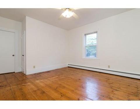 60 Old Common Rd, Auburn, MA 01501 photo 12