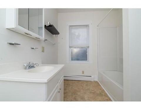 60 Old Common Rd, Auburn, MA 01501 photo 18