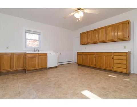 60 Old Common Rd, Auburn, MA 01501 photo 10
