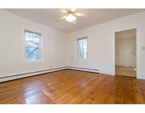 60 Old Common Rd, Auburn, MA 01501 photo 13
