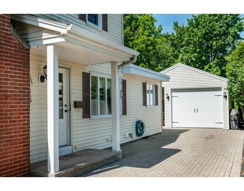 20 Concord St, Chicopee, MA 01020 photo 3