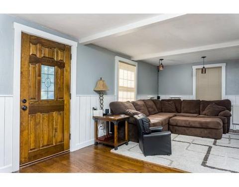 20 Concord St, Chicopee, MA 01020 photo 9