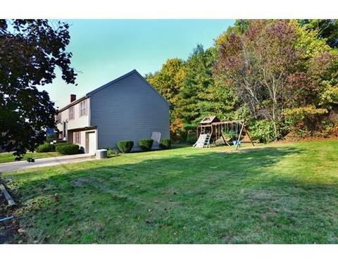 7 Hitching Post Dr, Walpole, MA 02081 photo 2