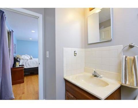 7 Hitching Post Dr, Walpole, MA 02081 photo 13
