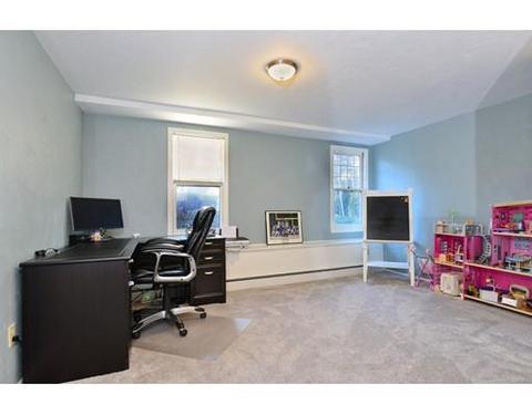 7 Hitching Post Dr, Walpole, MA 02081 photo 18