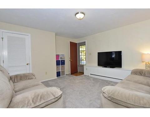 7 Hitching Post Dr, Walpole, MA 02081 photo 20