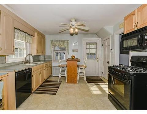 170 Madison St, Dedham, MA 02026 photo 4