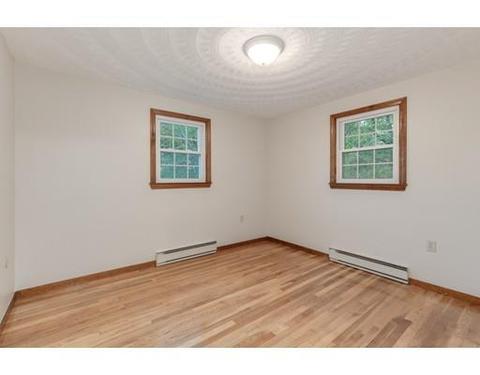 2 Heritage Rd, Sutton, MA 01590 photo 17