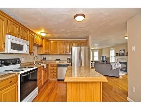 104 Upland St, Worcester, MA 01607 photo 11