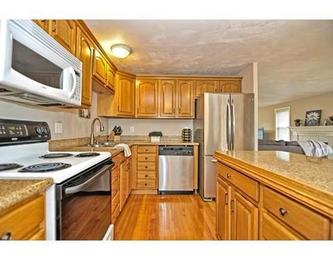 104 Upland St, Worcester, MA 01607 photo 12