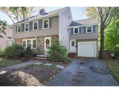 22 Bond St, Reading, MA 01867 photo 3