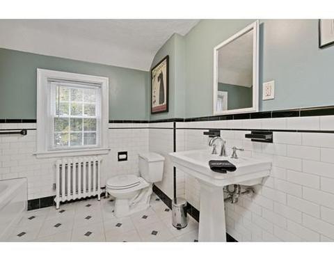 22 Bond St, Reading, MA 01867 photo 25