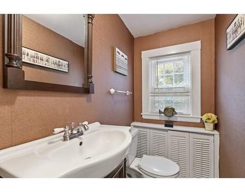 22 Bond St, Reading, MA 01867 photo 20
