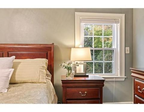 22 Bond St, Reading, MA 01867 photo 24