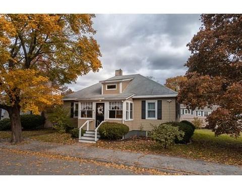 8 Putnam St, Beverly, MA 01915 photo 3