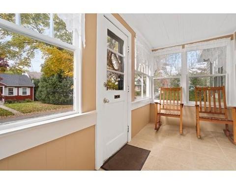 8 Putnam St, Beverly, MA 01915 photo 5