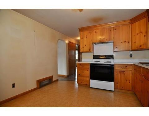 19 Juniper Ave, Attleboro, MA 02703 photo 6