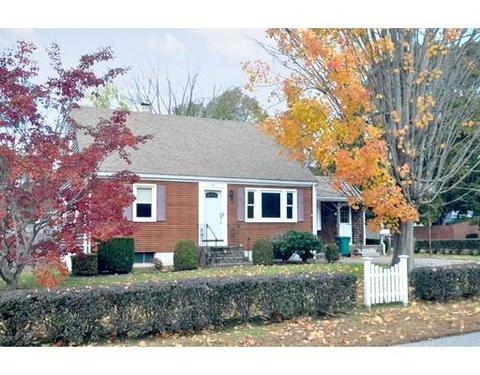 19 Juniper Ave, Attleboro, MA 02703 photo 3