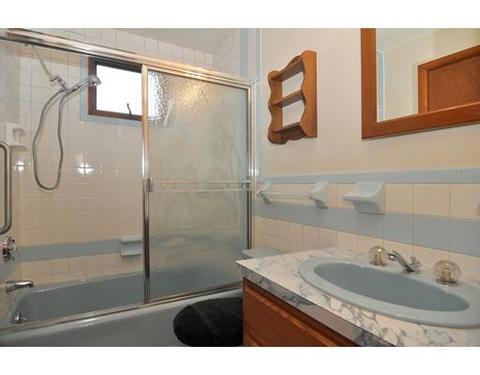 19 Juniper Ave, Attleboro, MA 02703 photo 8