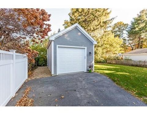 36 Pinewood Rd, Needham, MA 02492 photo 22