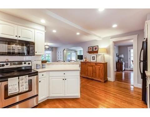 36 Pinewood Rd, Needham, MA 02492 photo 17