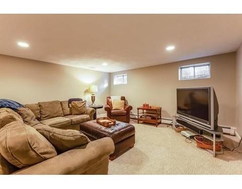 36 Pinewood Rd, Needham, MA 02492 photo 14