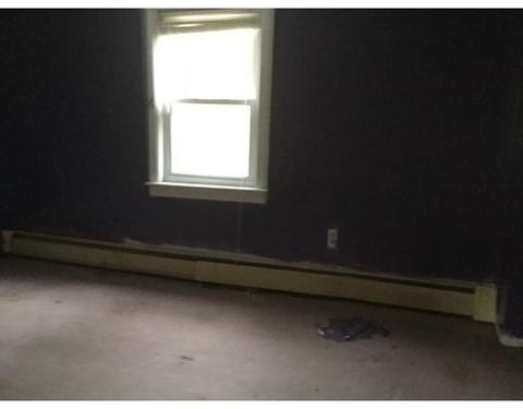 1 Spruce St, Wareham, MA 02571 photo 4