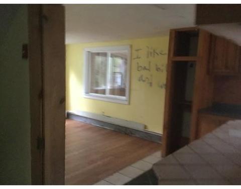 1 Spruce St, Wareham, MA 02571 photo 3