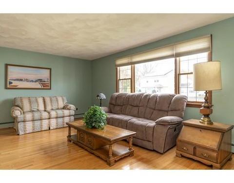 11 Meadowview Rd, Everett, MA 02149 photo 10