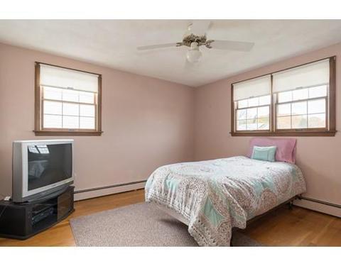 11 Meadowview Rd, Everett, MA 02149 photo 19