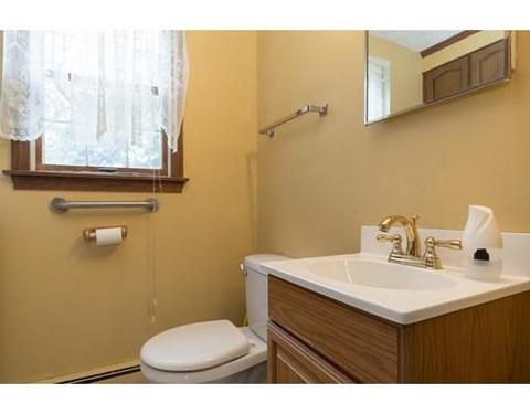 11 Meadowview Rd, Everett, MA 02149 photo 25